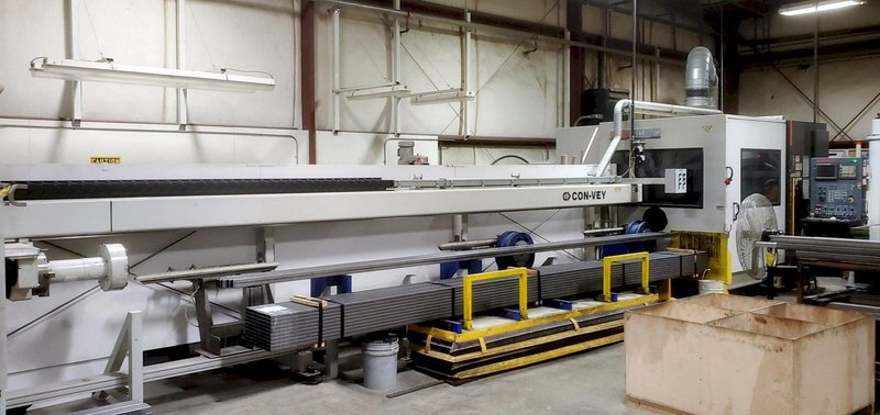 Mazak Space Gear U44 2.5KW 6 Axis w/Rotary &amp; Tube Loader