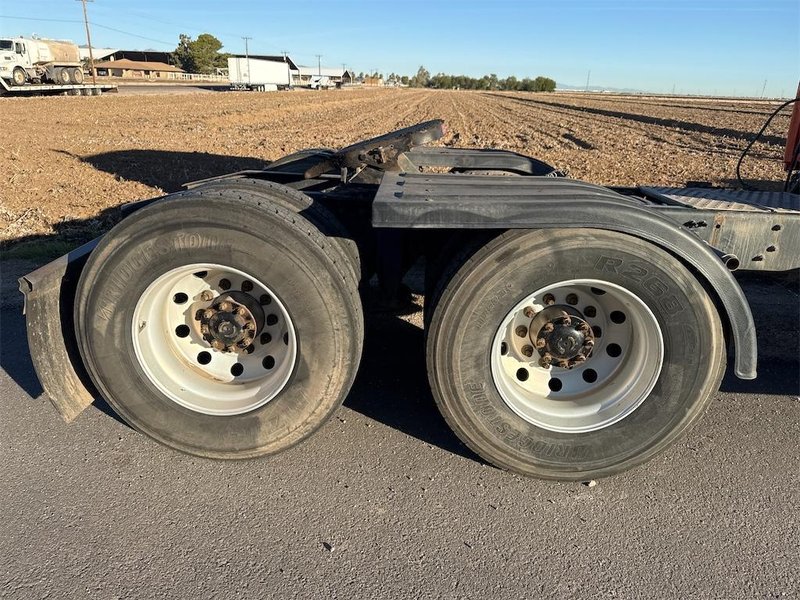 2020 Freightliner Cascadia 1FUJHHDV9LLLC1673