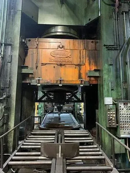 4000 Ton Danly Model: H-4000-92-84 Hydraulic Press : YOBRO #25994