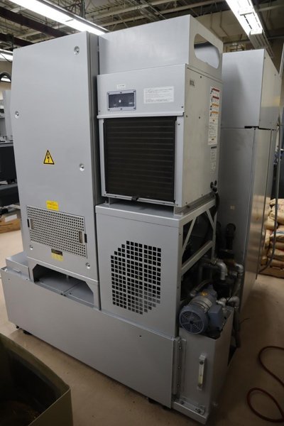 Sodick AD35L CNC EDM Sinker Electrical Discharge Machine, 4 Electrode Changer, Sytem 3R Head, LN2 Control, C (U) Axis- Auction Item