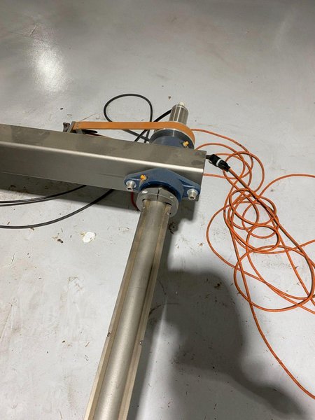 System Packaging 900-24 3B Labeler, 2020 – Weber Box Label Printer/Applicator Model: 5300 L.H. DOM, 1 Pallet of Cold Seal Material Included **Pre-Removal Pricing**