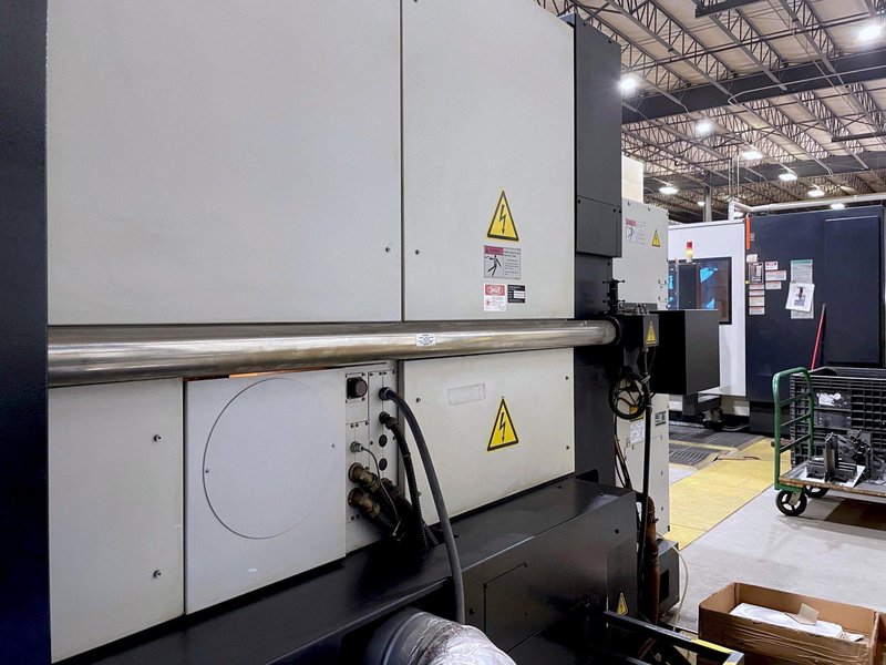 Mazak Space Gear U44 2.5KW 6 Axis w/Rotery CO2 Laser
