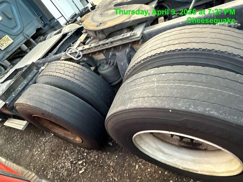 Freightliner Cascadia Day Cab, 2019 – Detroit DD15 – Tandem Axle Class 8 Highway Tractor