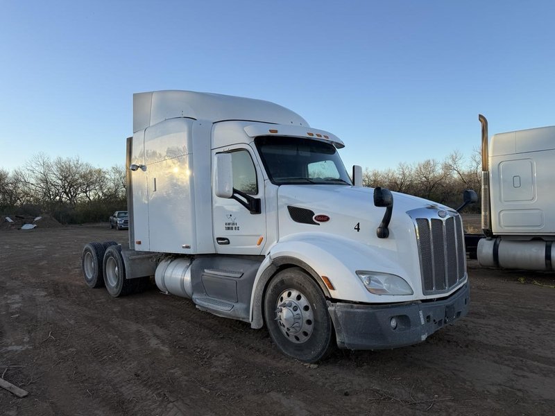 Peterbilt 579 Sleeper Truck, 2018 – 6×4 Axle