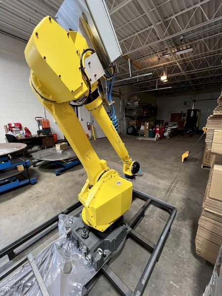 Fanuc M-710iC 45M 6-Axis Robot w/45kg Payload, 2021 – Fanuc R-30iB Plus Control, Teach Pendant, Never Used