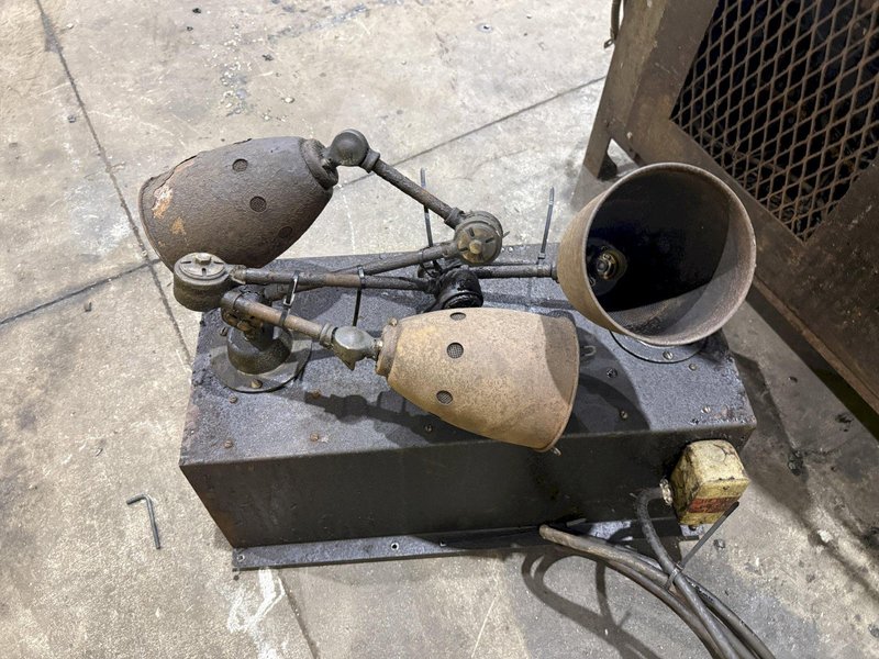 16" CAP. MAGNAFLUX MGV-1337 MAGNETIC PARTICLE INSPECTION UNIT: YOBRO #24564