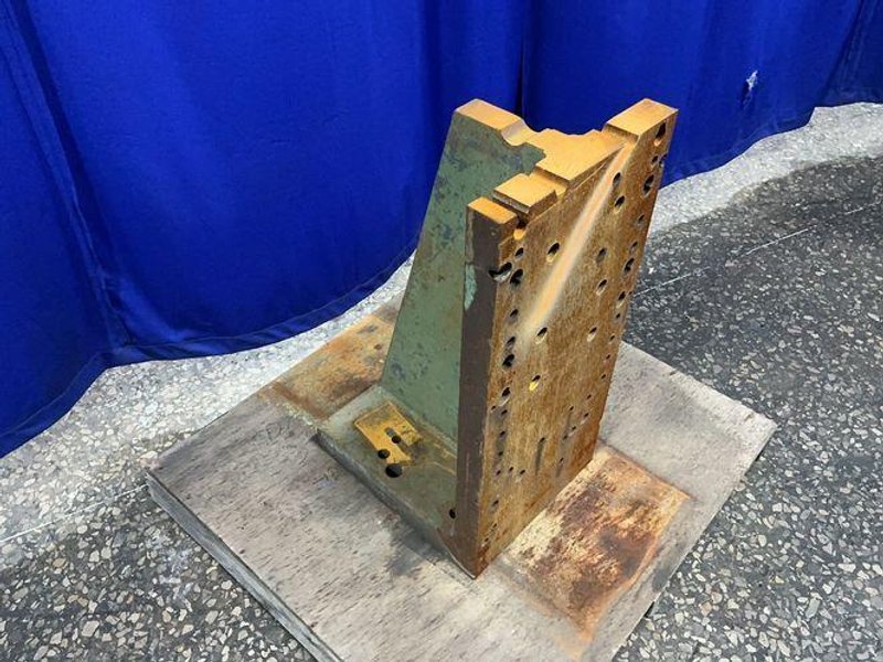 15” X 32” ANGLE PLATE