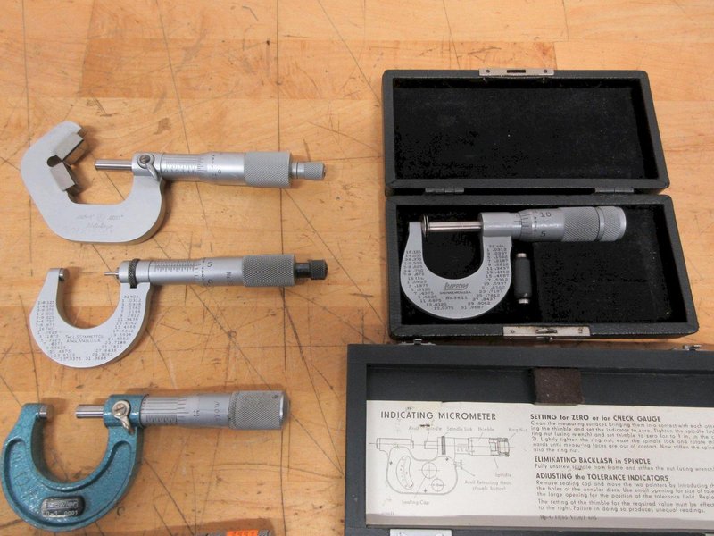 Starrett, Lufkin, Mitutoyo, Assorted Indicators, Pressure, Vernier 0-1" and 1-2"- Auction Item