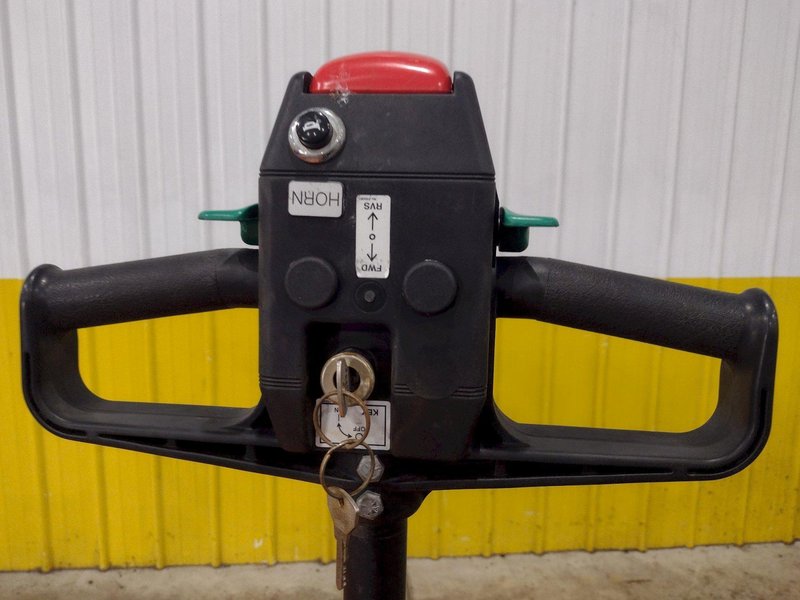 25,000 LBS RICO MODEL #R-LT-S-DD 24 VOLT ELECTRIC WALKIE-RIDE TOW LIFT TUGGER WITH PINTLE HITCH: YOBRO #25210