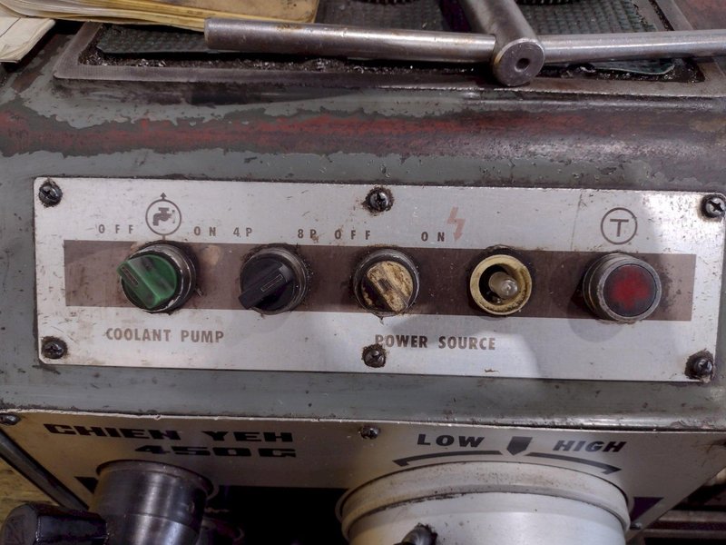 18&quot; x 40&quot; CHIEN YEH MODEL #CY450-1000 TOOLROOM ENGINE LATHE, 2.5&quot; HOLE: STOCK #19324