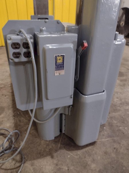 40" L X 24" W X 24" H MOORE POWERED DIE HANDLER INSPECTION FLIPPER: STOCK #22906