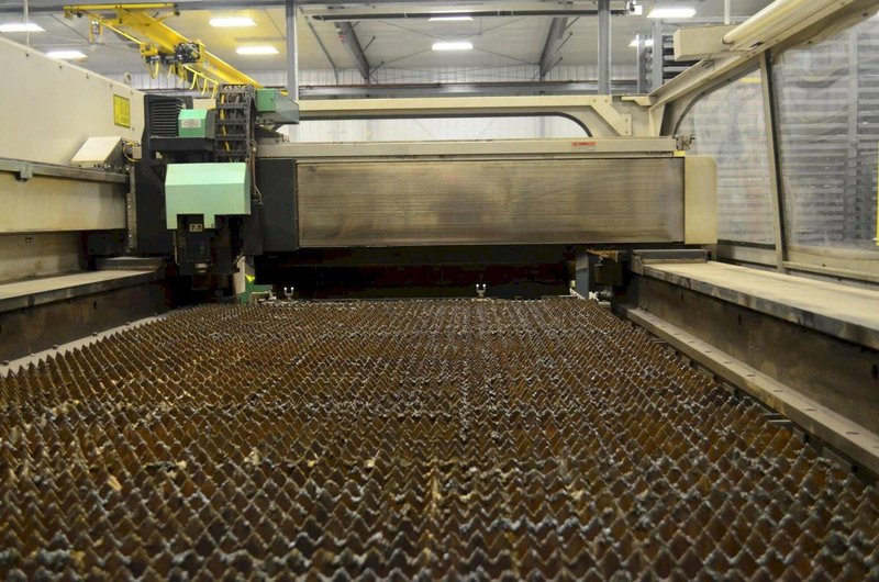 4000 Watt Mazak Hypergear 510 CO2 Laser, 2006 – 5’x10′ Table