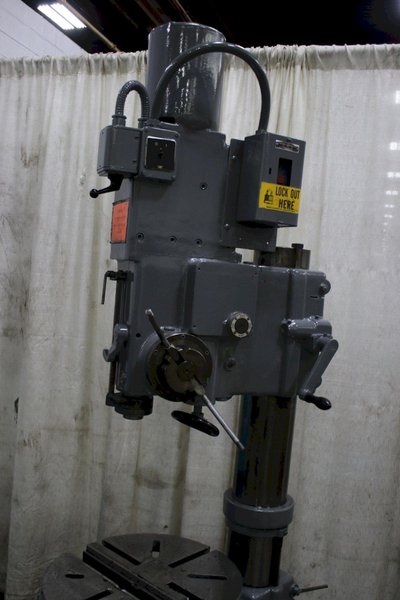 ARBOGA MODEL GM3508 SINGLE SPINDLE DRILL: STOCK #76115