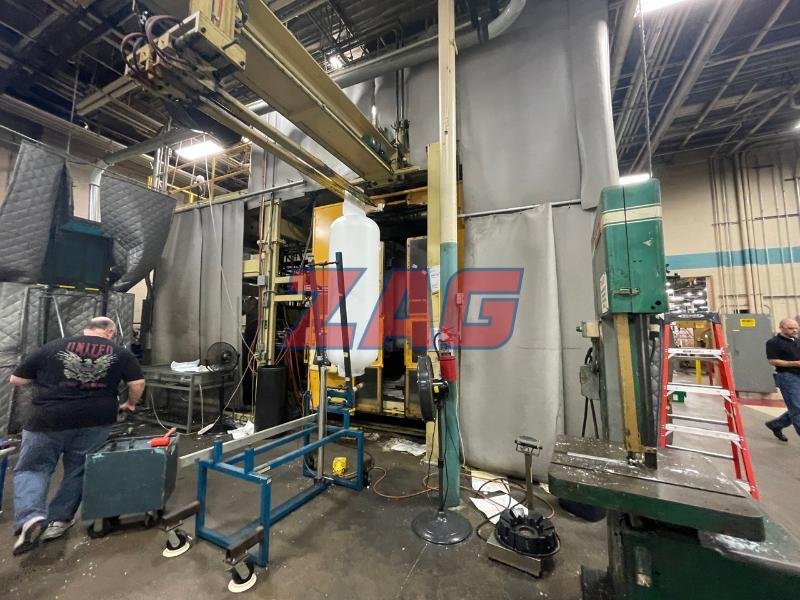 Graham Accumulator Head Blow Molder, Single Head, 40lb, Used Model 40SP4884