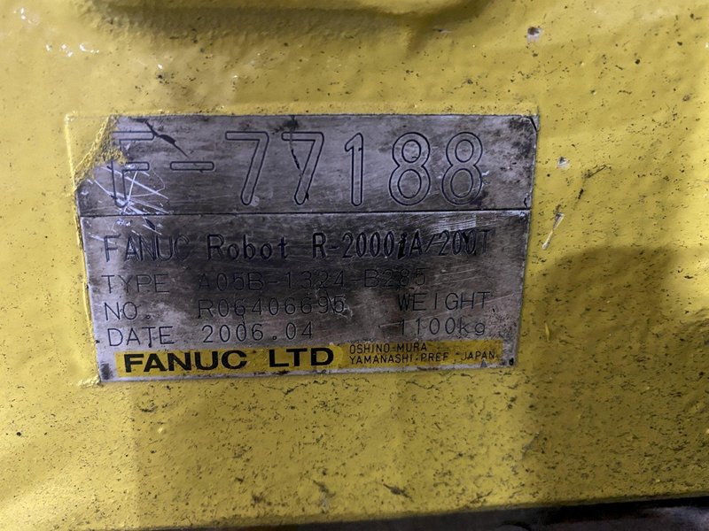 FANUC – R-2000iA/200T w/ R-J3iB Controls PARTS ONLY