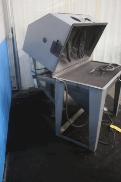 ENCONOLINE MODEL #42-24 BLAST CABNET: STOCK #75209