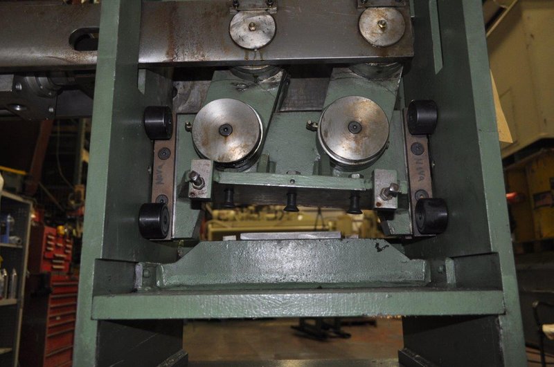 10&quot; x .250&quot; Nova Hydraulic Bar Shear