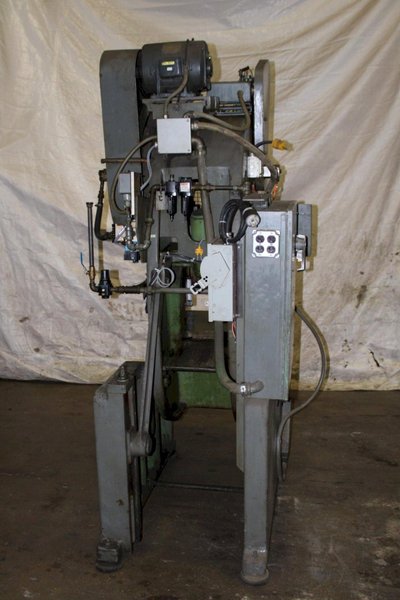 32 TON MINSTER OBI PRESS