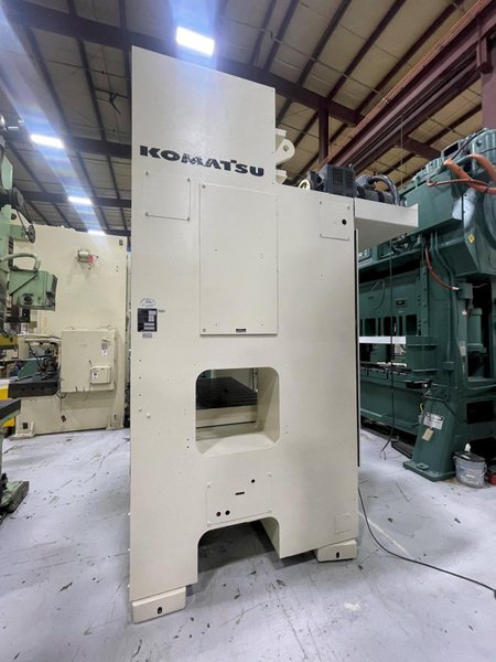200-ton Komatsu Model E2M200 Straight Side High Speed Metal Stamping Press For Sale, 4.3&quot; Stroke, Year 1988