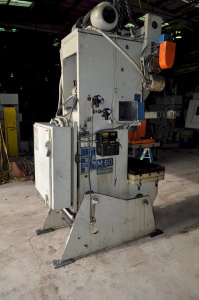 60 Ton Niagara OBI Press