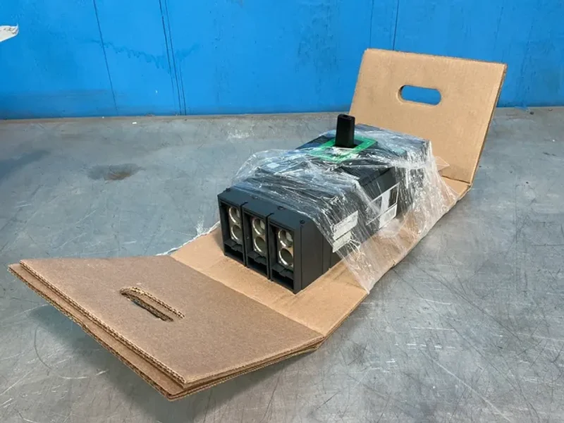 Square D  600 Amps  Powerpact Circuit Breaker  - Ljl36600u31x
