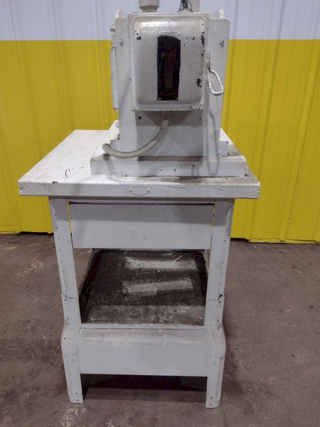 TUNNEL PASS-THROUGH DEMAGNETIZER: STOCK #19466