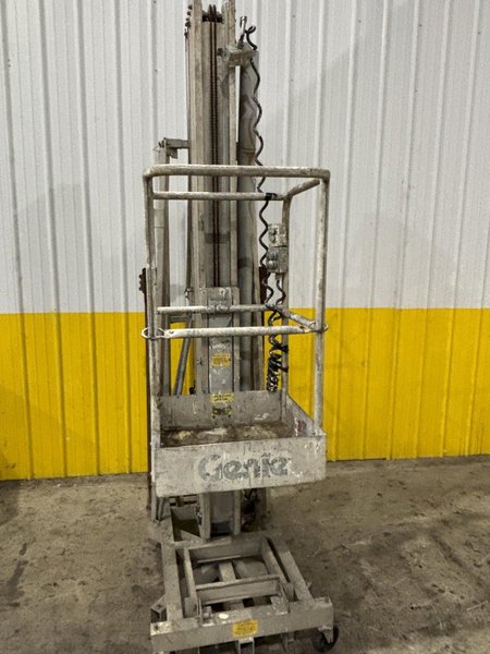 250 LBS X 36&#039; GENIE MODEL #PLC-36DC ELECTRIC MANLIFT AERIAL WORK PLATFORM: STOCK #23616