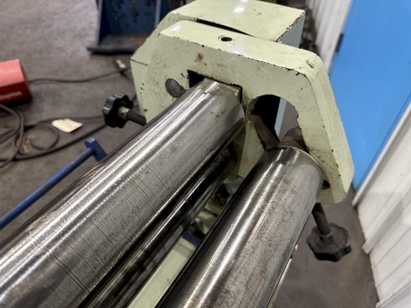 50" X 16 GAUGE EASTERN INITIAL PINCH PLATE BENDING ROLLS: STOCK #77666