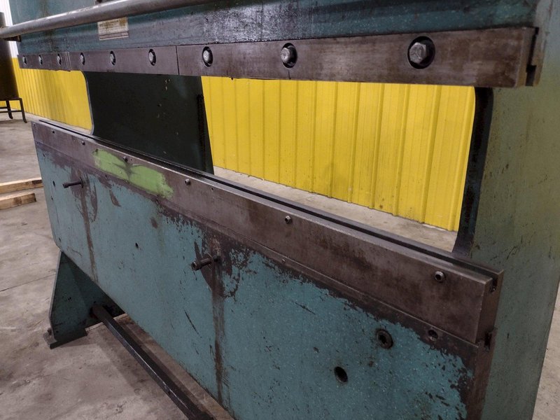 25 TON X 6&#039; WYSONG MODEL #2572 MECHANICAL PRESS BRAKE: STOCK #23464