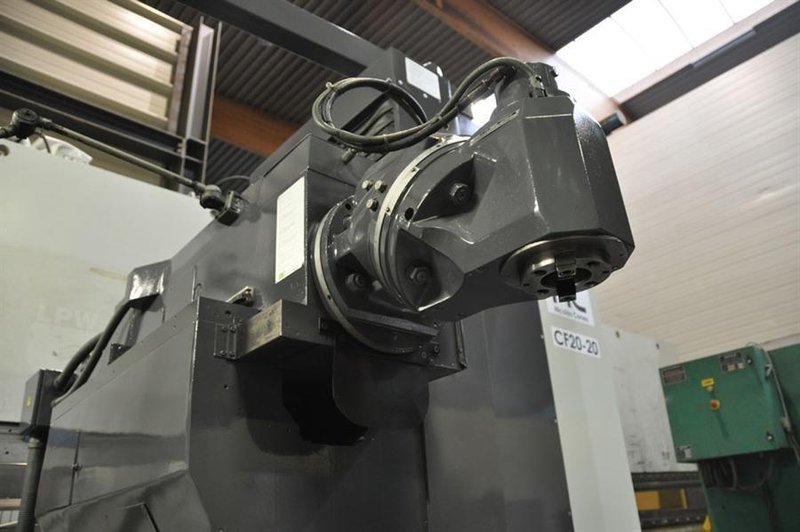 Correa - CF20-20 X: 2000 - Y: 800 - Z: 800mm