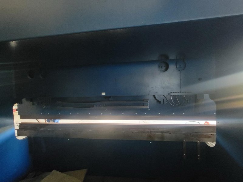 200 Ton x 12′ Standard Industrial AB200-12 Hydraulic Press Brake, 2013-no backgauge