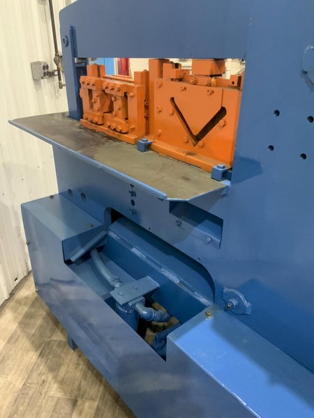 90 TON SCOTCHMAN HYDRAULIC IRON WORKER #9012: STOCK #80932