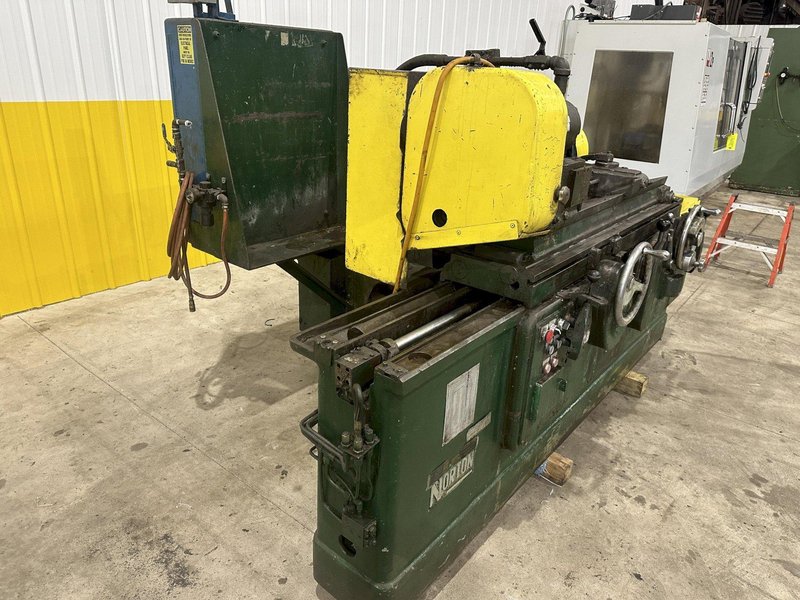 6" X 30" NORTON HEAVY MODEL #CTU DUTY OD CYLINDRICAL GRINDER: STOCK #20684