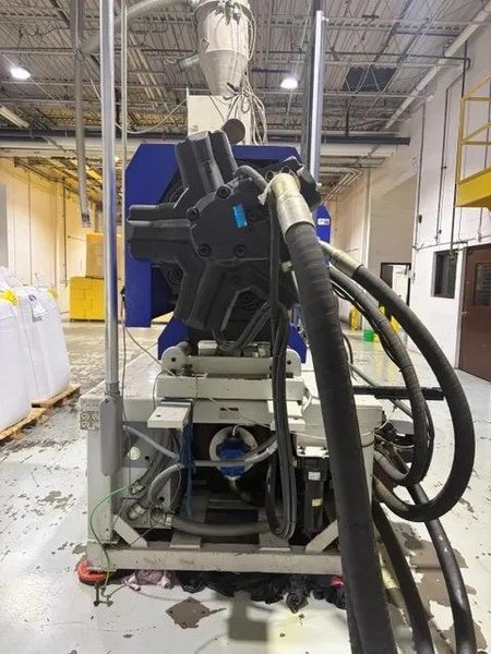 650 Ton 89.6 oz Shot Size Van Dorn 650HT-4300 Injection Molding Machine, 2006