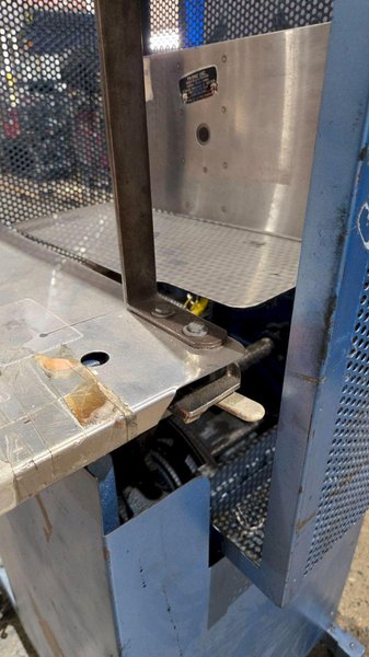 BUNN TYING MACHINE USED