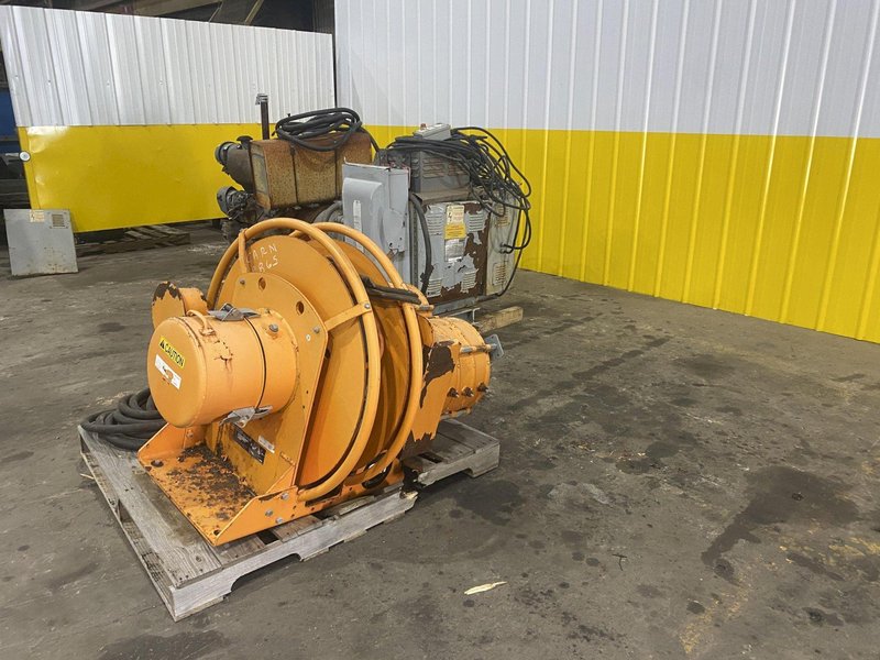 53 TON (107,500 LBS) BUSHMAN MODEL #MT420 TELESCOPING MAGNETIC SPREADER LIFTING BEAM  W/ OHIO MAGNETICS DIESEL GENERATOR: STOCK #20420