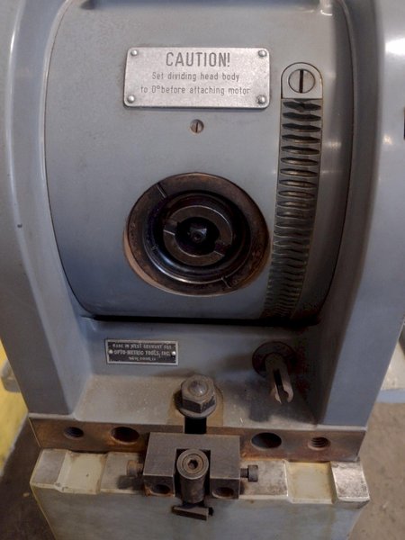 LEITZ OTICAL DIVIDING HEAD WITH TAILSTOCK, BED &amp; STAND: STOCK 17369