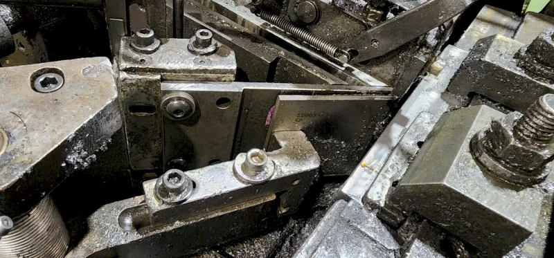 1/2" Hartford 20-225 Thread Roller                                                            SOLD