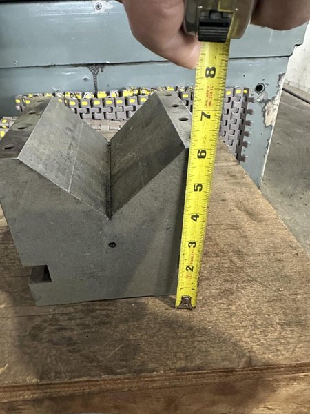 4-3/8&quot; SUBURBAN TOOL V-BLOCK 90 DEGREE SET. STOCK # 0255524