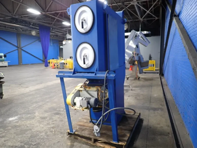 DONALDSON TORIT DUST COLLECTOR   -  DF02-2