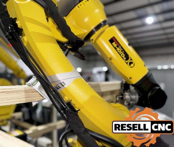 2021 Fanuc M-10iD/12 Robot