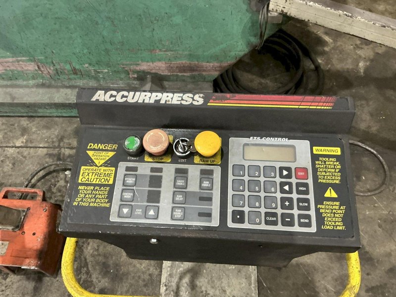130 TON X 20' ACCURPRESS MODEL #713020 HYDRAULIC PRESS BRAKE: YOBRO #25003