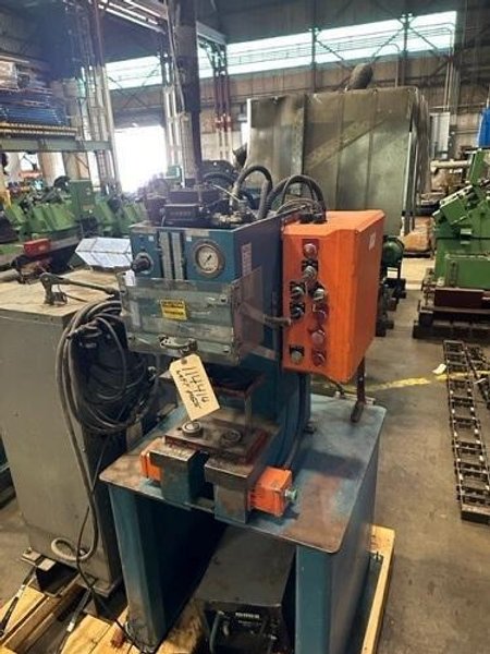 3 TON NEFF MDL. D3-2M HYDRAULIC PRESS