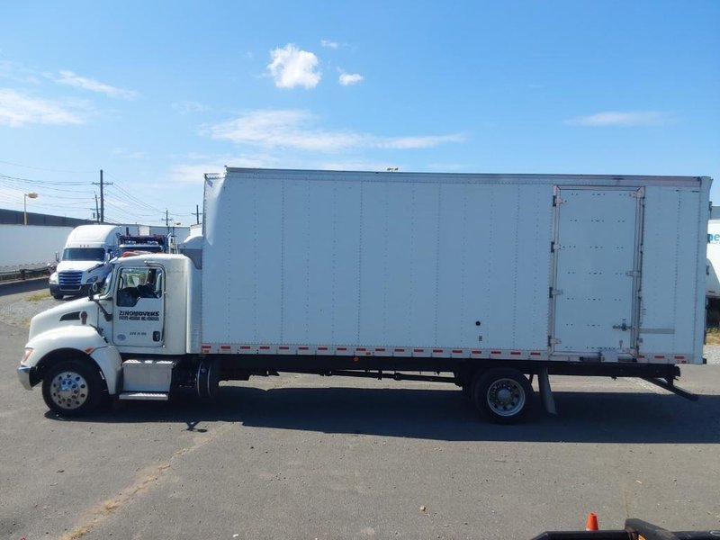 2022 Kenworth T270 Box  2NKHHM6X5NM482156