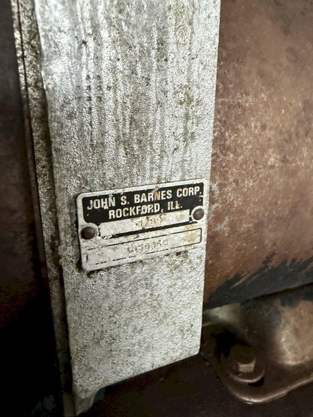 4,000 LB 48&quot; X 48&quot; HYDRAULIC TILT TABLE. STOCK # 1003825.