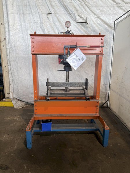 75 TON DAKE 75H HYDRAULIC H-FRAME PRESS. STOCK # 0344625