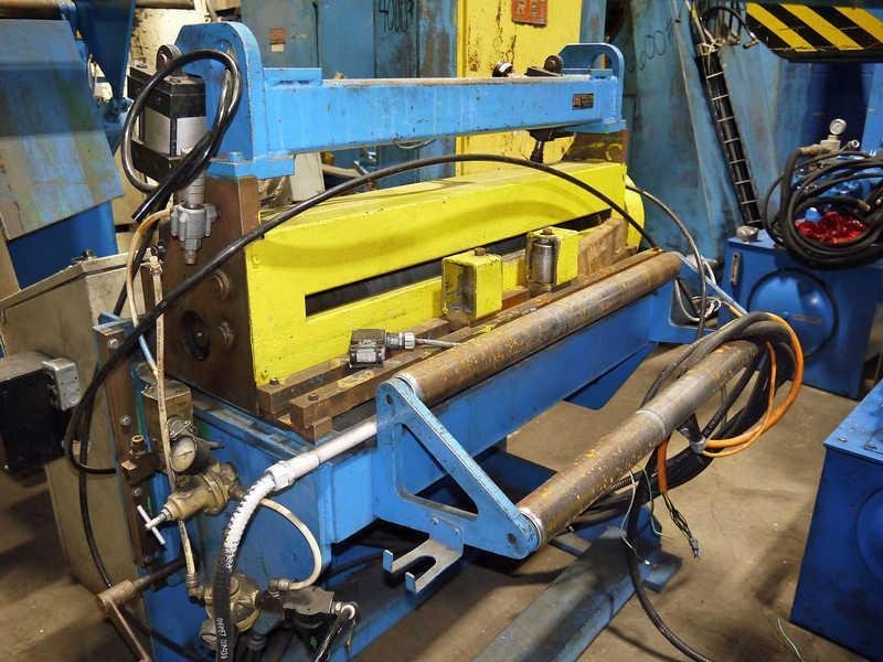 Feeder, Servo, Mecon, 36"