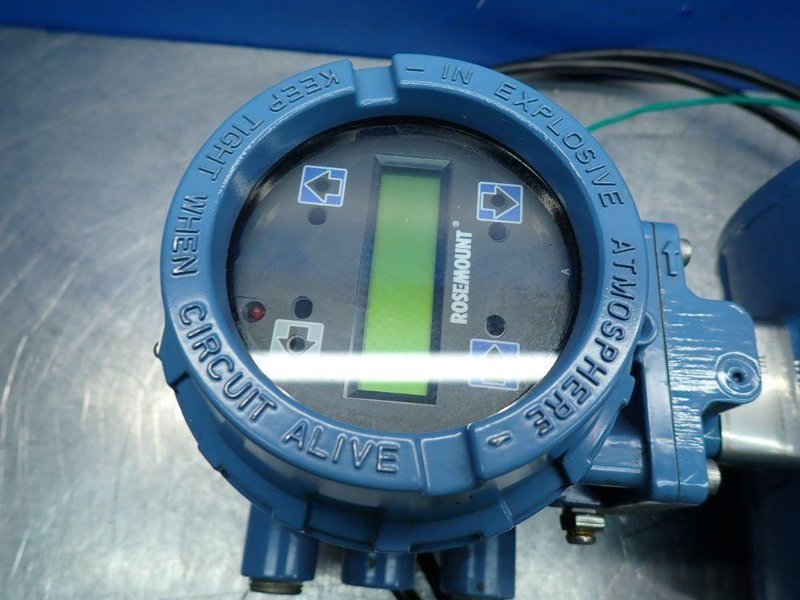 ROSEMOUNT FIELD MOUNT MAGNETIC FLOW METER TRANSMITTER  -  8732EMT2A1M4
