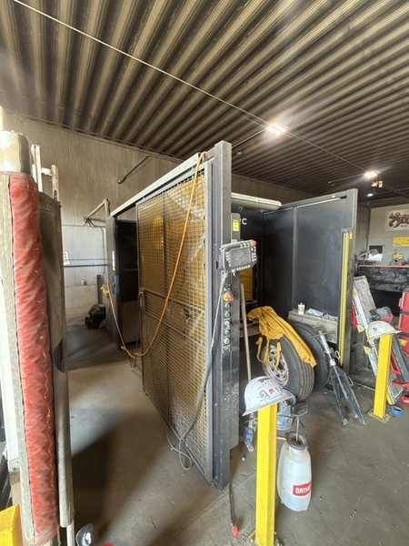 Miller PA350S Robotic Welding Workcell, 2013