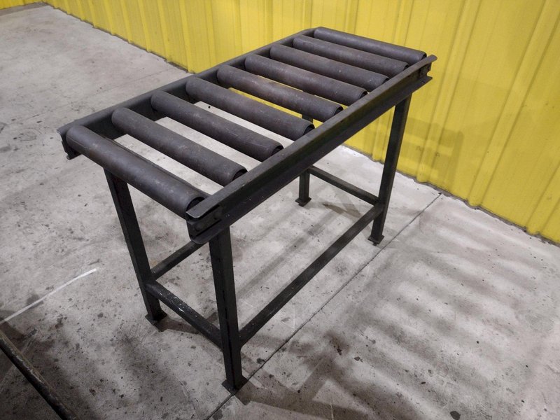 15" X 17" WF WELLS MODEL #F-15 TWIN POST HORIZONTAL BANDSAW: STOCK #22132